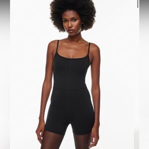 COPY - Aritzia Wilfred Free Divinity 5” Romper